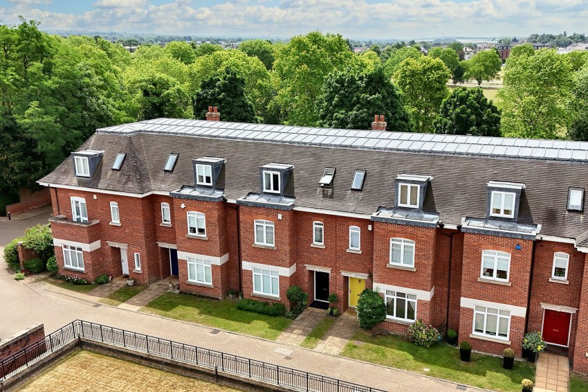 Images for Bury Road, Newmarket, CB8 EAID:4037033056 BID:e22d2fe2-cd8a-4ee5-877e-aff44adbf8aa