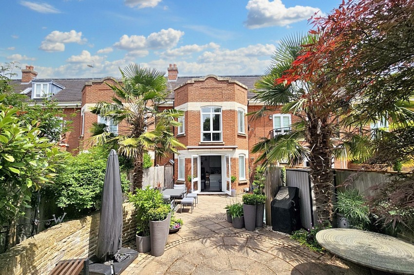 Images for Bury Road, Newmarket, CB8 EAID:4037033056 BID:e22d2fe2-cd8a-4ee5-877e-aff44adbf8aa
