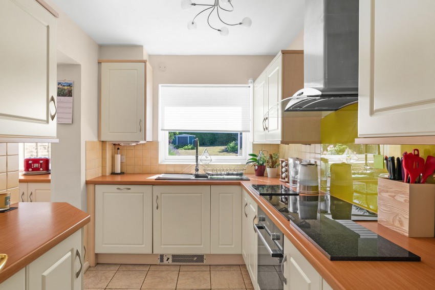 Images for Beaumont Road, Cambridge, CB1 EAID:4037033056 BID:df7a2b8e-b283-433c-96bc-9990089caf32