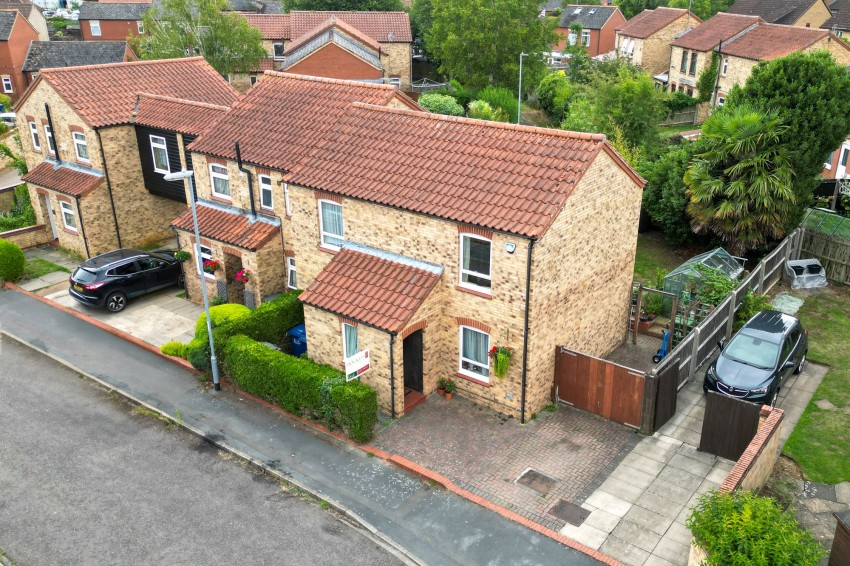 Images for Brentwood Close, Cambridge, CB5 EAID:4037033056 BID:df7a2b8e-b283-433c-96bc-9990089caf32