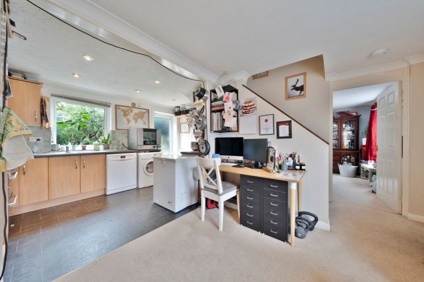 Images for Brentwood Close, Cambridge, CB5 EAID:4037033056 BID:df7a2b8e-b283-433c-96bc-9990089caf32