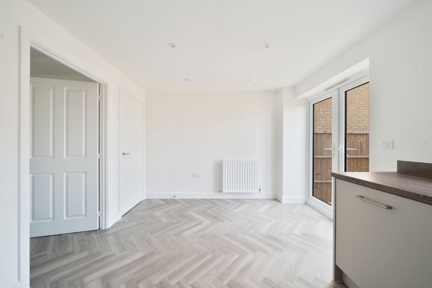 Images for Newnham Chase, Littleport, CB6 EAID:4037033056 BID:d3db0e0c-3850-402c-b88b-52680bec4ac9