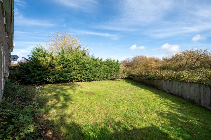 Images for Marks Way, Girton, CB3 EAID:4037033056 BID:df7a2b8e-b283-433c-96bc-9990089caf32