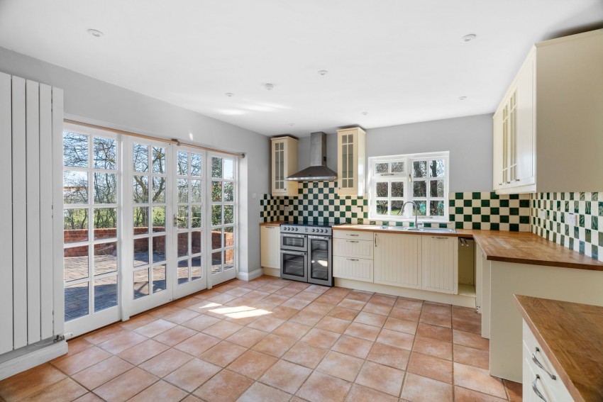 Images for Mill Green, Horseheath, CB21 EAID:4037033056 BID:2f5b1148-b901-4d34-9e72-64b6a96df570