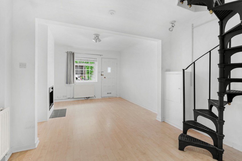 Images for Albert Street, Cambridge, CB4 EAID:4037033056 BID:df7a2b8e-b283-433c-96bc-9990089caf32