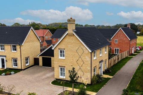 View Full Details for Meadowhawk, Soham, CB7 - EAID:4037033056, BID:e22d2fe2-cd8a-4ee5-877e-aff44adbf8aa