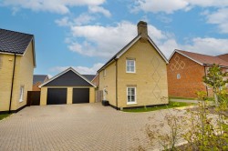 Images for Meadowhawk, Soham, CB7