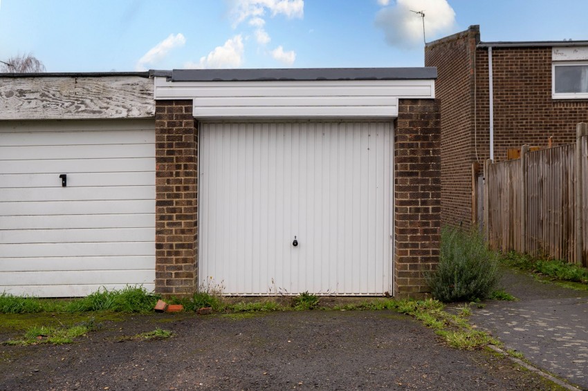 Images for Otter Close, Bar Hill, CB23 EAID:4037033056 BID:e9c2a2d5-4edb-4404-af16-967a1de68210