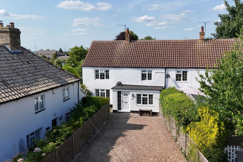Images for Parsonage Lane, Burwell, CB25 EAID:4037033056 BID:e22d2fe2-cd8a-4ee5-877e-aff44adbf8aa