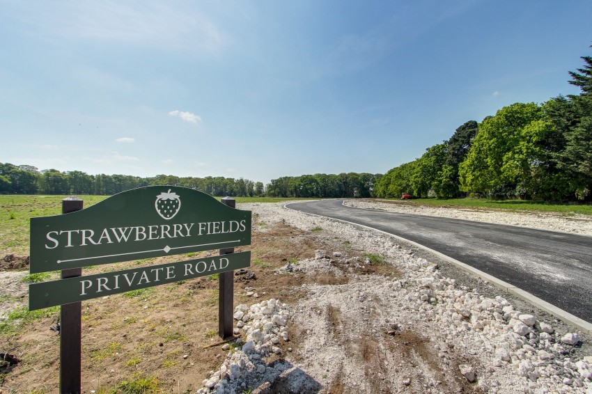 Images for Strawberry Fields, Narford Road, PE32 EAID:4037033056 BID:1d497ef6-e698-4427-833a-3b42529ac059