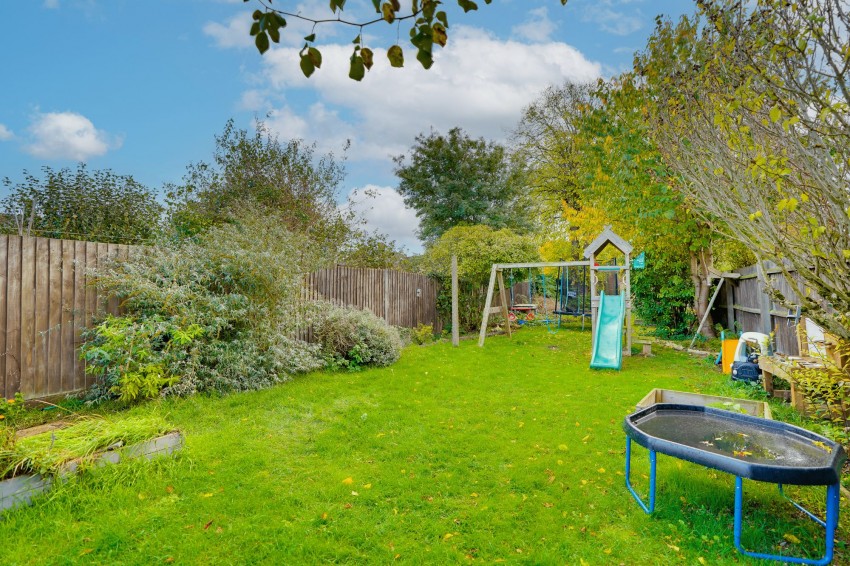 Images for Millbank, Newmarket, CB8 EAID:4037033056 BID:e22d2fe2-cd8a-4ee5-877e-aff44adbf8aa