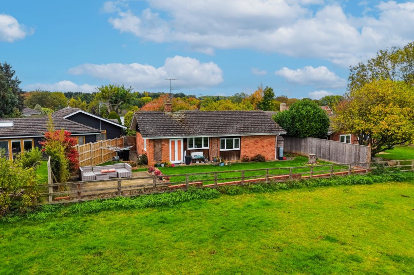 Images for Holland Park, Cheveley, CB8 EAID:4037033056 BID:e22d2fe2-cd8a-4ee5-877e-aff44adbf8aa
