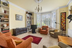 Images for De Freville Avenue, Cambridge, CB4
