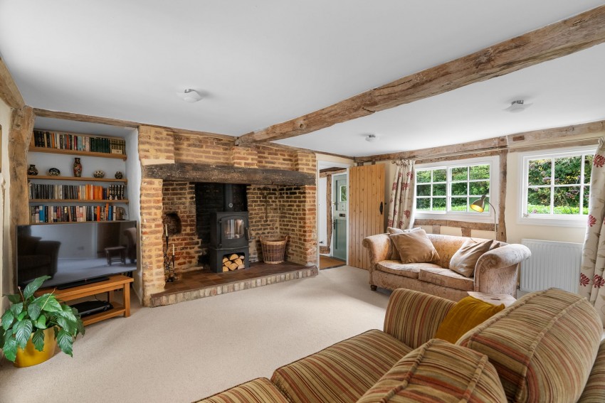 Images for Walden Road, Hadstock, CB21 EAID:4037033056 BID:2f5b1148-b901-4d34-9e72-64b6a96df570