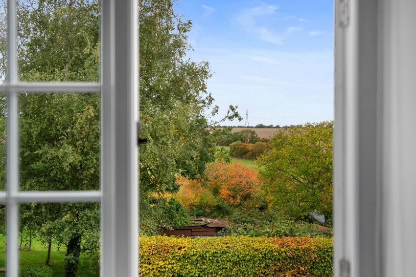 Images for Walden Road, Hadstock, CB21 EAID:4037033056 BID:2f5b1148-b901-4d34-9e72-64b6a96df570