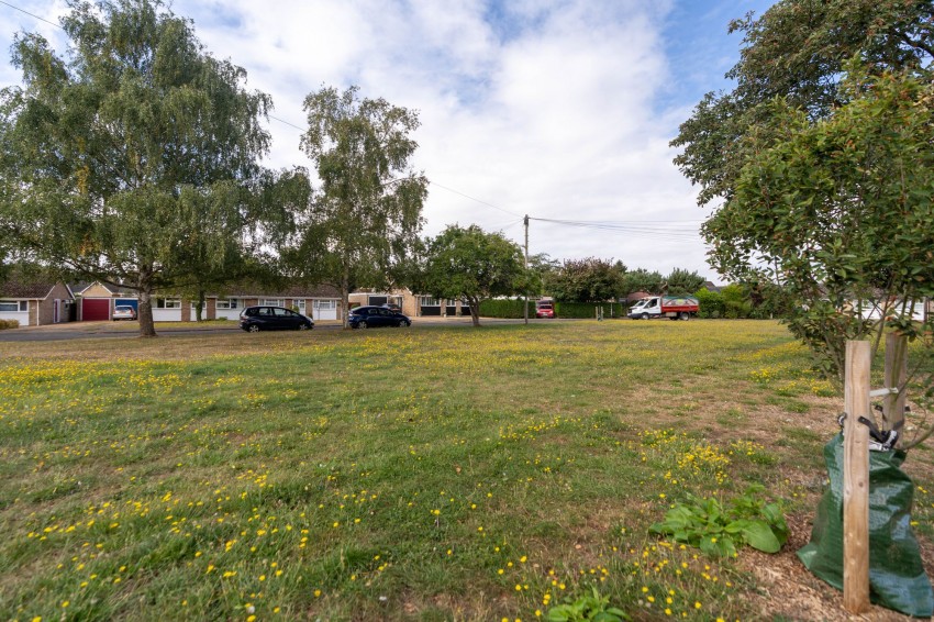 Images for Linden Way, Haddenham, CB6 EAID:4037033056 BID:e9c2a2d5-4edb-4404-af16-967a1de68210