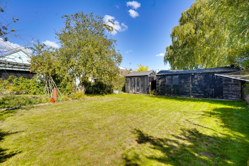 Images for East Fen Road, Isleham, CB7 EAID:4037033056 BID:e22d2fe2-cd8a-4ee5-877e-aff44adbf8aa