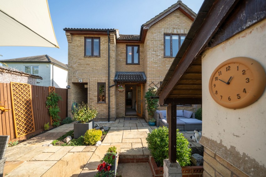 Images for Station Road, Waterbeach, CB25 EAID:4037033056 BID:df7a2b8e-b283-433c-96bc-9990089caf32