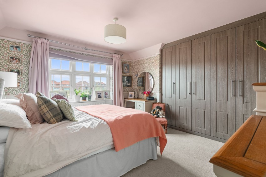 Images for Gurteen Avenue, Little Wratting, CB9 EAID:4037033056 BID:2f5b1148-b901-4d34-9e72-64b6a96df570