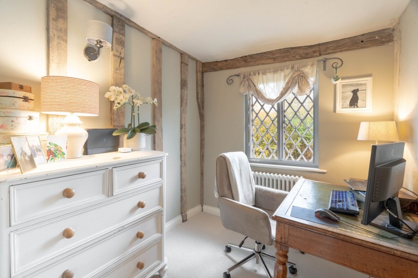 Images for Burton End, West Wickham, CB21 EAID:4037033056 BID:2f5b1148-b901-4d34-9e72-64b6a96df570