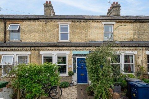 View Full Details for Cherry Hinton Road, Cambridge, CB1 - EAID:4037033056, BID:df7a2b8e-b283-433c-96bc-9990089caf32