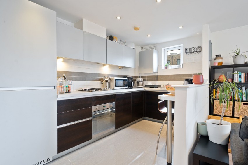 Images for Scholars Walk, Cambridge, CB4 EAID:4037033056 BID:df7a2b8e-b283-433c-96bc-9990089caf32