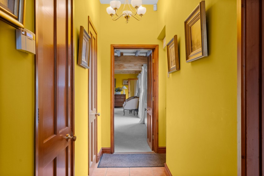 Images for Long Lane, Linton, CB21 EAID:4037033056 BID:2f5b1148-b901-4d34-9e72-64b6a96df570