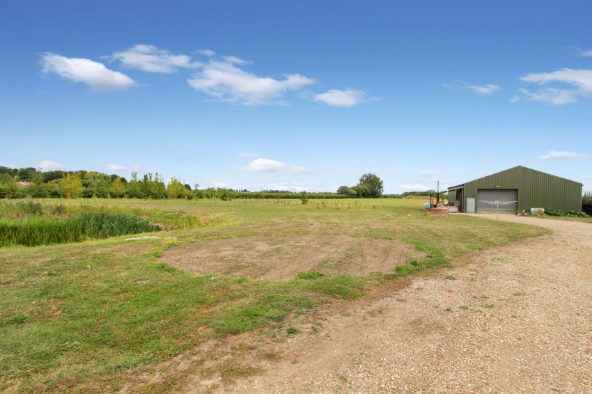 Images for Trinity Road, Walpole Highway, PE14 EAID:4037033056 BID:1d497ef6-e698-4427-833a-3b42529ac059