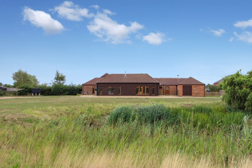 Images for Trinity Road, Walpole Highway, PE14 EAID:4037033056 BID:1d497ef6-e698-4427-833a-3b42529ac059
