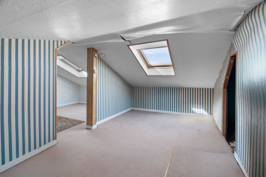 Images for Duxford Road, Whittlesford, CB22 EAID:4037033056 BID:2f5b1148-b901-4d34-9e72-64b6a96df570