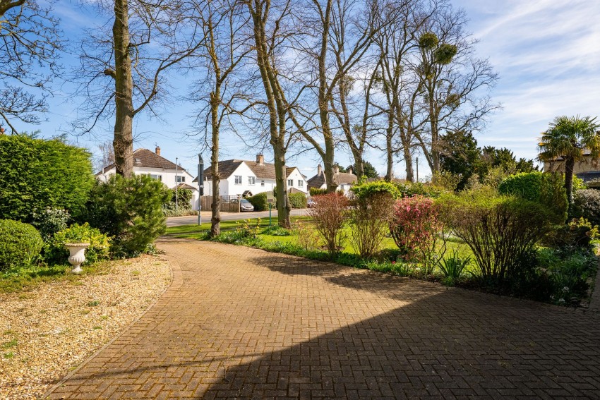 Images for Duxford Road, Whittlesford, CB22 EAID:4037033056 BID:2f5b1148-b901-4d34-9e72-64b6a96df570