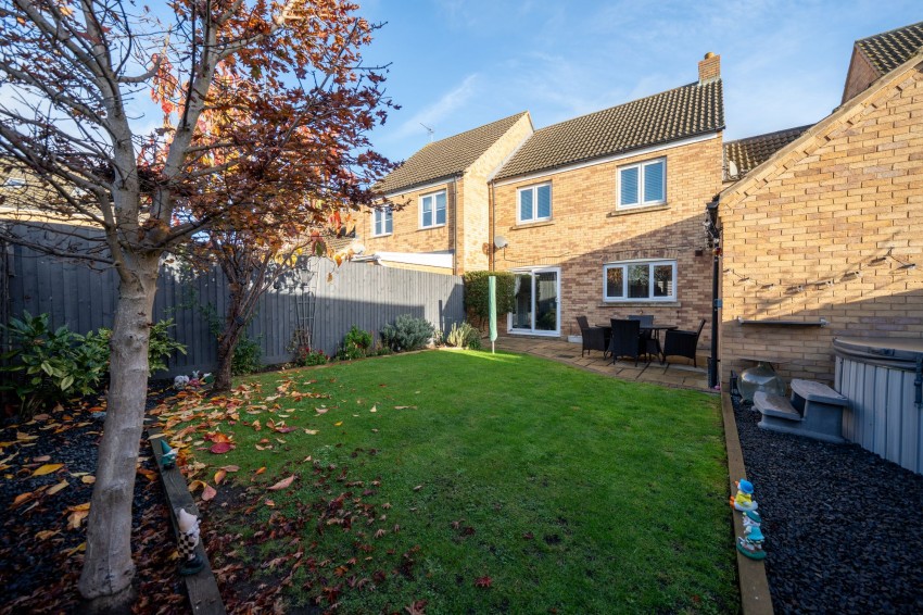 Images for Fishers Bank, Littleport, CB6 EAID:4037033056 BID:d3db0e0c-3850-402c-b88b-52680bec4ac9