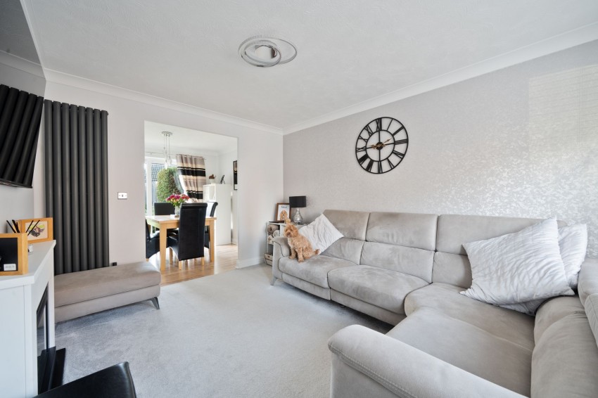 Images for Fishers Bank, Littleport, CB6 EAID:4037033056 BID:d3db0e0c-3850-402c-b88b-52680bec4ac9