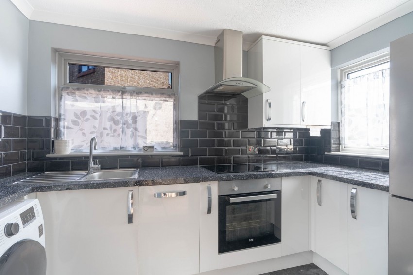 Images for Stonefield, Bar Hill, CB23 EAID:4037033056 BID:e9c2a2d5-4edb-4404-af16-967a1de68210