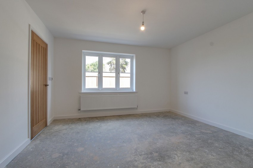 Images for Magnolia Drive, Chapel Drove, PE12 EAID:4037033056 BID:1d497ef6-e698-4427-833a-3b42529ac059