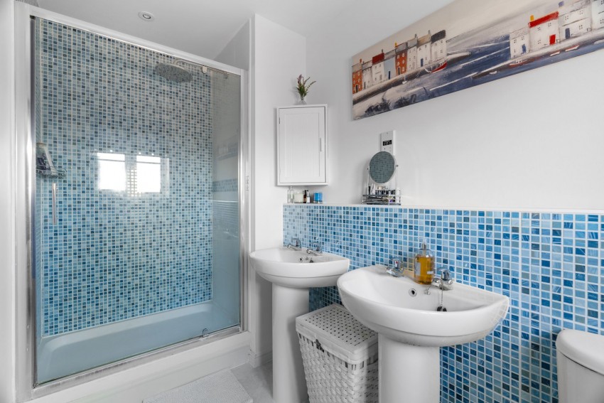 Images for Hales Barn Road, Haverhill, CB9 EAID:4037033056 BID:2f5b1148-b901-4d34-9e72-64b6a96df570