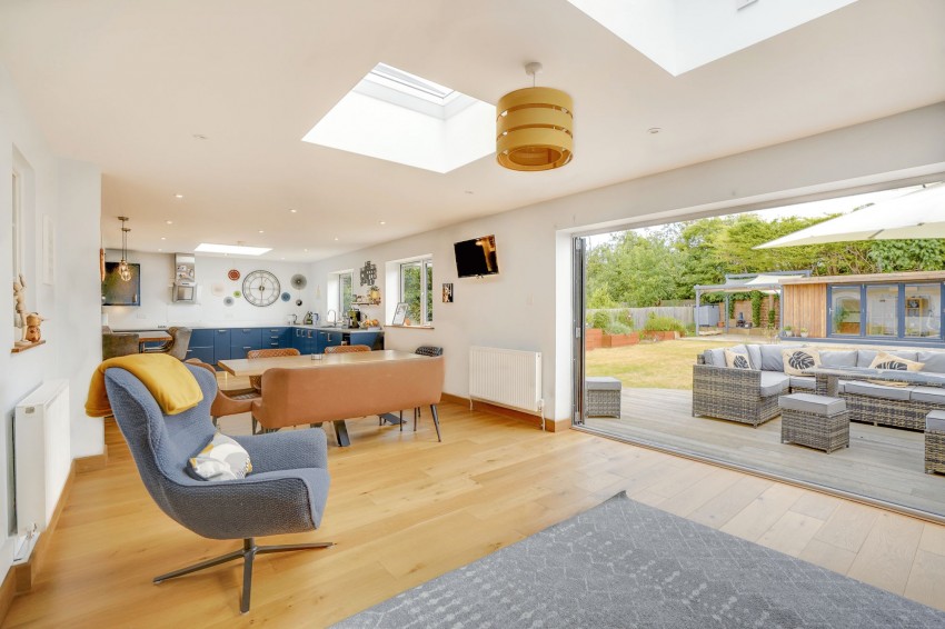 Images for Hamilton Road, Newmarket, CB8 EAID:4037033056 BID:e22d2fe2-cd8a-4ee5-877e-aff44adbf8aa