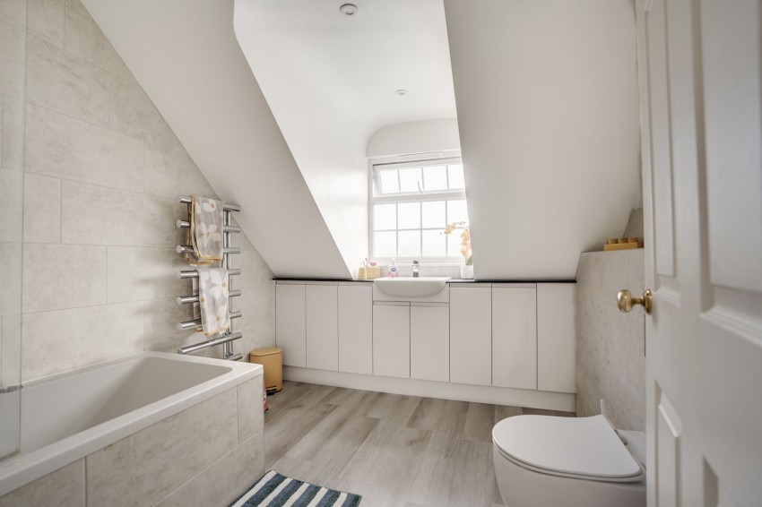 Images for Hamilton Road, Newmarket, CB8 EAID:4037033056 BID:e22d2fe2-cd8a-4ee5-877e-aff44adbf8aa