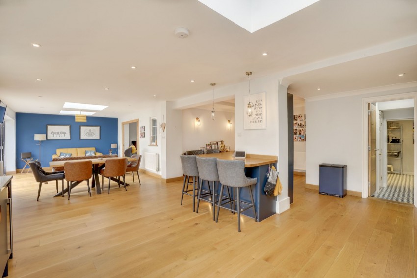 Images for Hamilton Road, Newmarket, CB8 EAID:4037033056 BID:e22d2fe2-cd8a-4ee5-877e-aff44adbf8aa