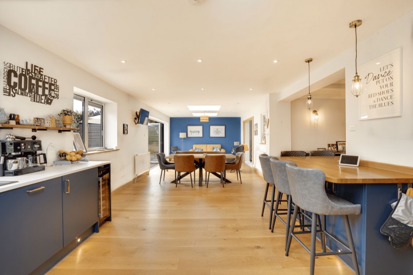Images for Hamilton Road, Newmarket, CB8 EAID:4037033056 BID:e22d2fe2-cd8a-4ee5-877e-aff44adbf8aa