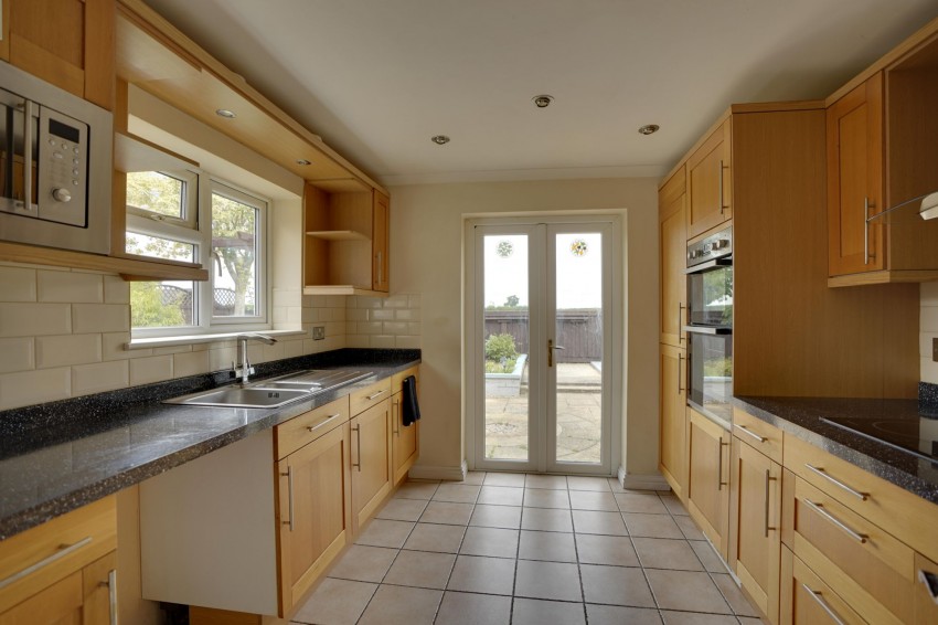 Images for Highwood Crescent, Gazeley, CB8 EAID:4037033056 BID:e22d2fe2-cd8a-4ee5-877e-aff44adbf8aa