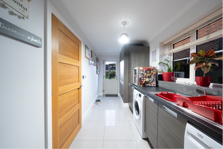 Images for George Way, Chatteris, PE16 EAID:4037033056 BID:d3db0e0c-3850-402c-b88b-52680bec4ac9