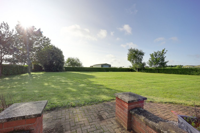 Images for Stone House Road, Upwell, PE14 EAID:4037033056 BID:1d497ef6-e698-4427-833a-3b42529ac059