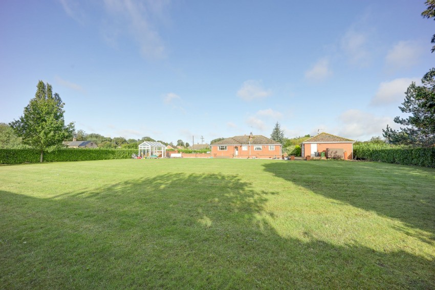 Images for Stone House Road, Upwell, PE14 EAID:4037033056 BID:1d497ef6-e698-4427-833a-3b42529ac059