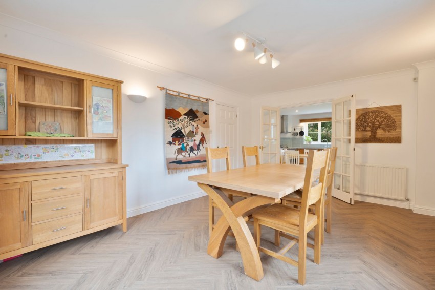 Images for Toft Lane, Great Wilbraham, CB21 EAID:4037033056 BID:df7a2b8e-b283-433c-96bc-9990089caf32