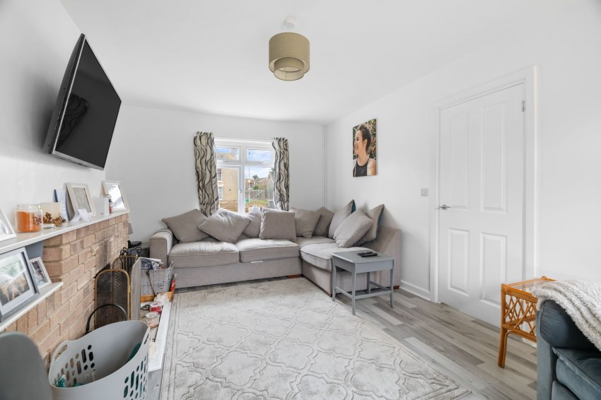 Images for School Lane, Swavesey, CB24 EAID:4037033056 BID:e9c2a2d5-4edb-4404-af16-967a1de68210