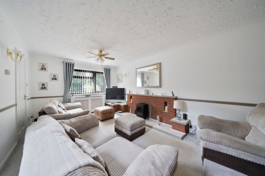 Images for Hundred Foot Bank, Littleport, CB6 EAID:4037033056 BID:d3db0e0c-3850-402c-b88b-52680bec4ac9