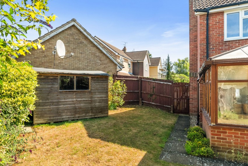 Images for Lonsdale, Linton, CB21 EAID:4037033056 BID:2f5b1148-b901-4d34-9e72-64b6a96df570