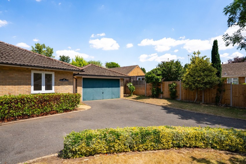 Images for Granta Vale, Linton, CB21 EAID:4037033056 BID:2f5b1148-b901-4d34-9e72-64b6a96df570
