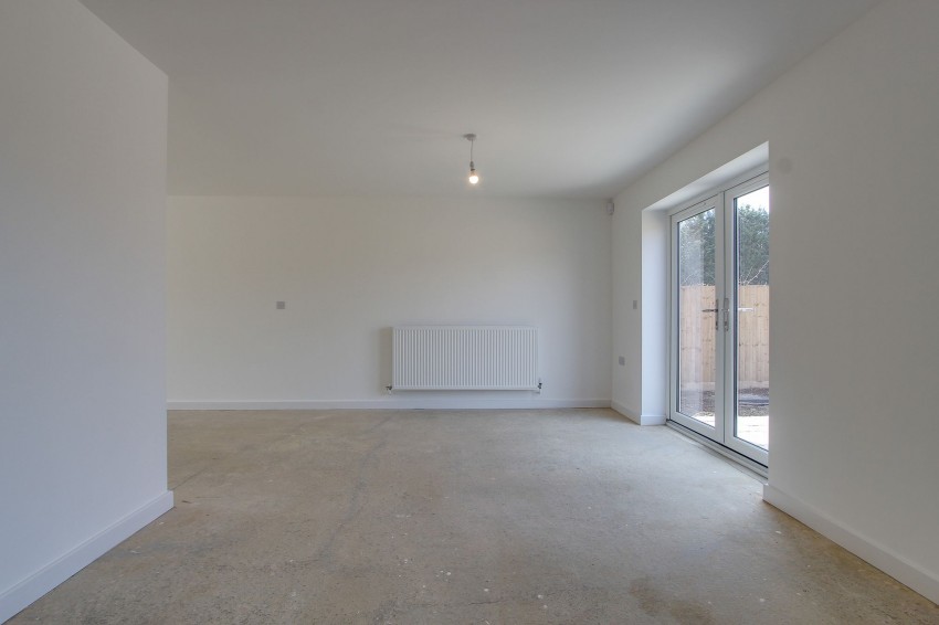 Images for Magnolia Drive, Chapel Drove, PE12 EAID:4037033056 BID:1d497ef6-e698-4427-833a-3b42529ac059